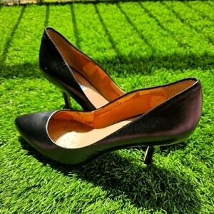 Inc pumps heels black women size 9.5 inside of shoe peeling a little